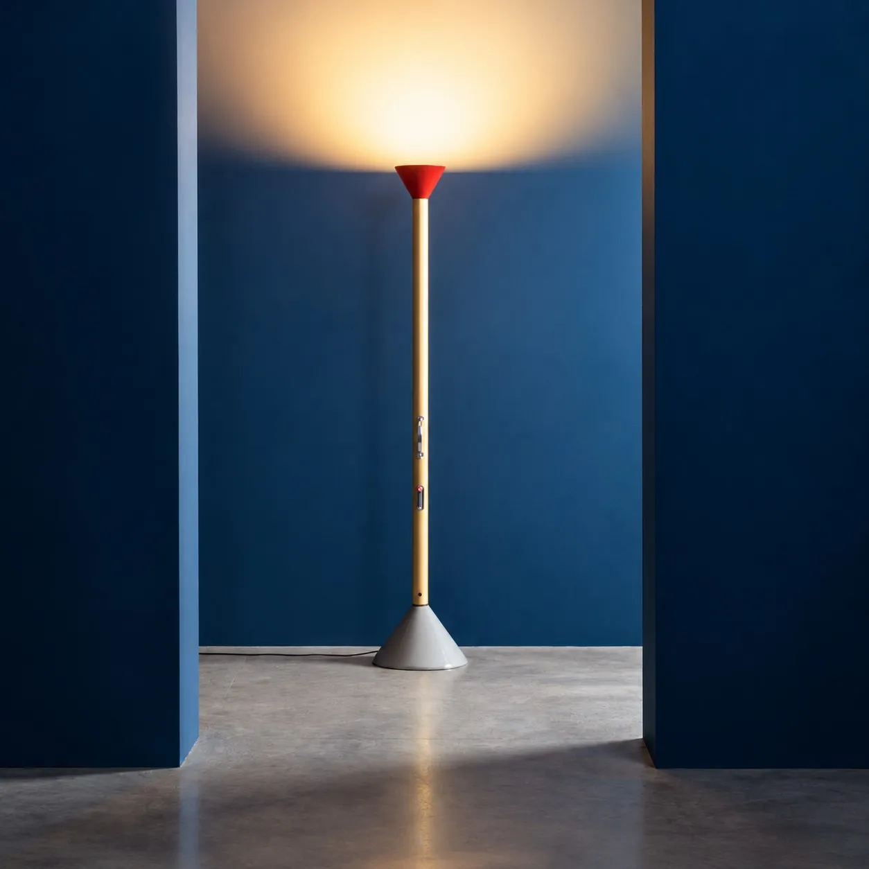 Floor lamp in interior scene