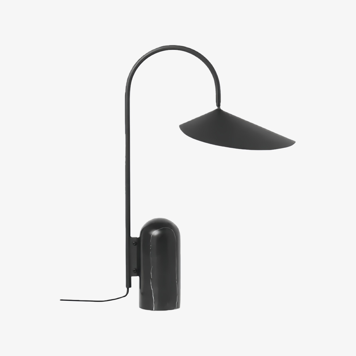 Nulavo sculptural lamp in Black