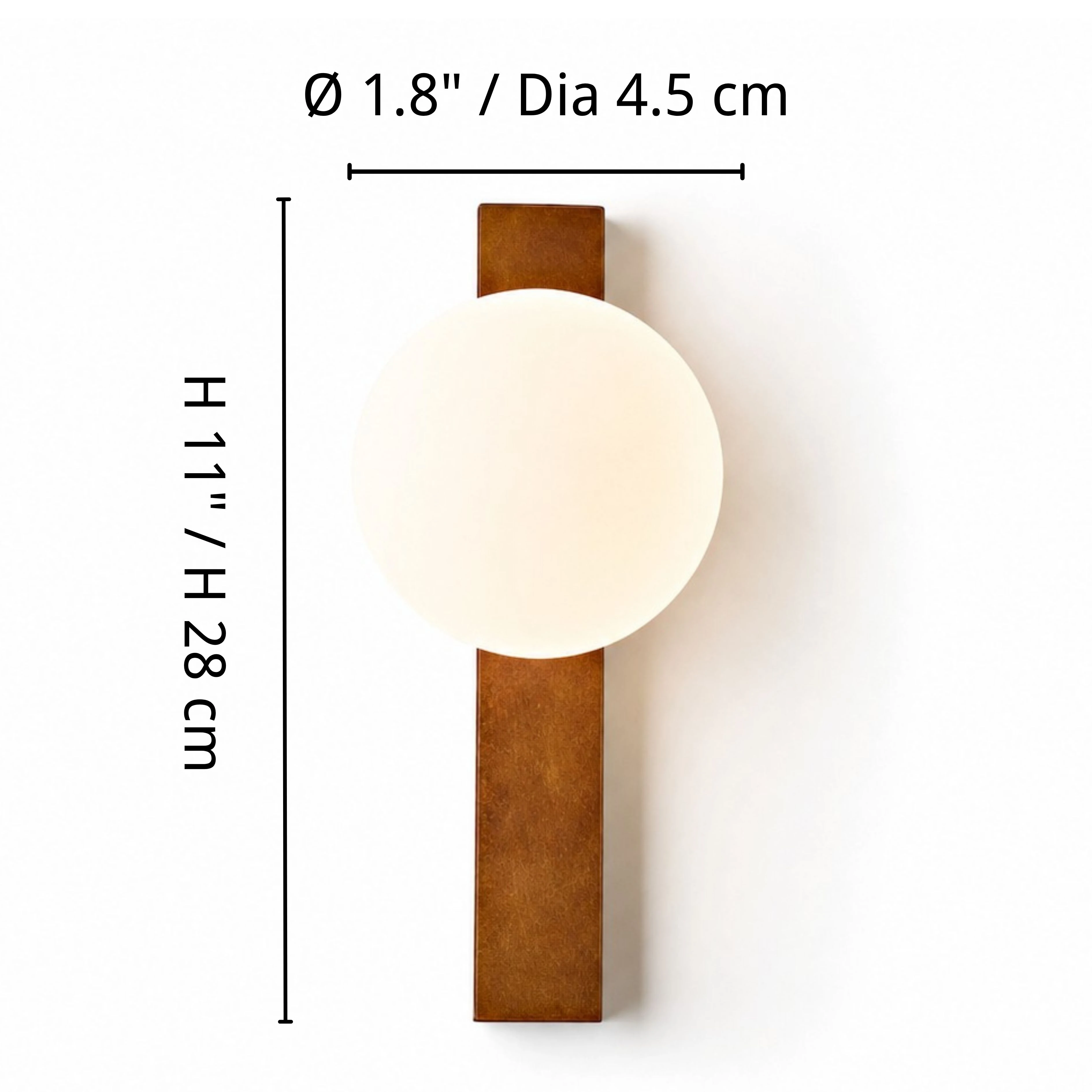 Luma vertical globe wall sconce dimensions: globe diameter 4.5 centimeters and fixture height 28 centimeters