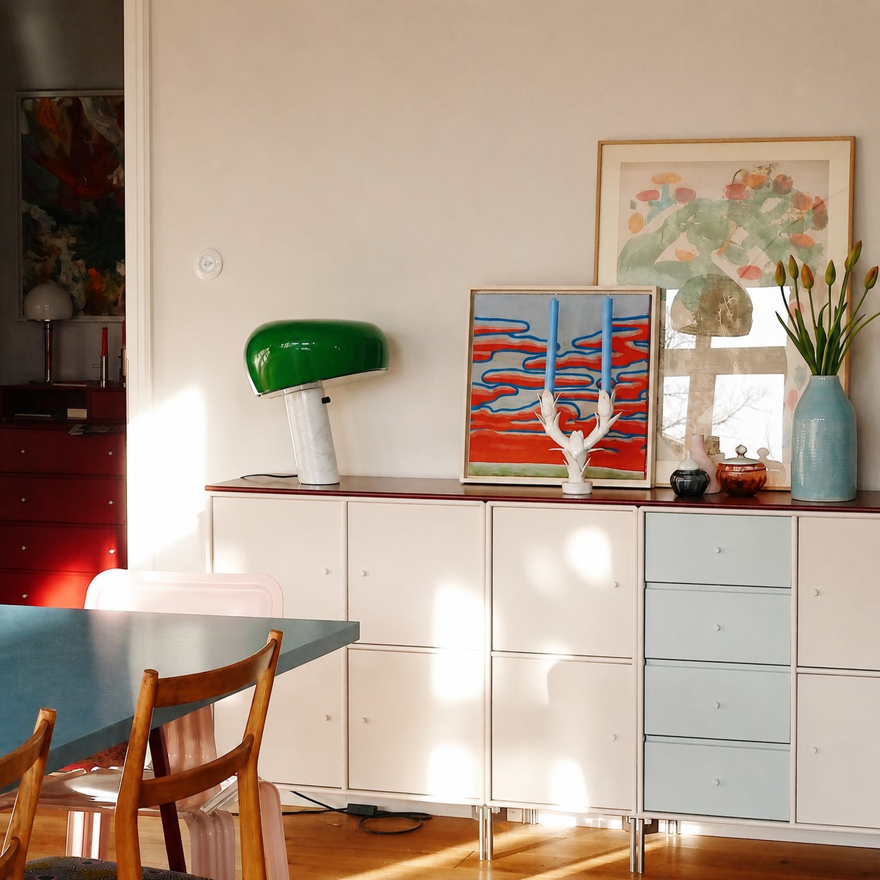 Green Mushroom Marble table lamp in a living room
