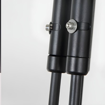 Adjustable arm connection detail