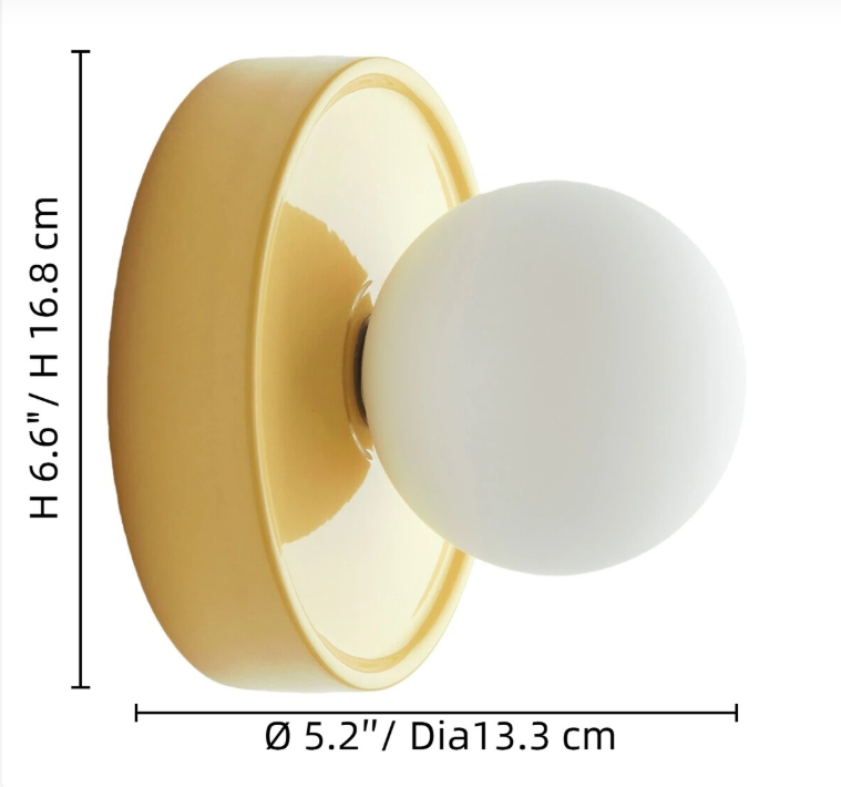 Solna wall sconce dimensions: 13.3 cm diameter and 16.8 cm height