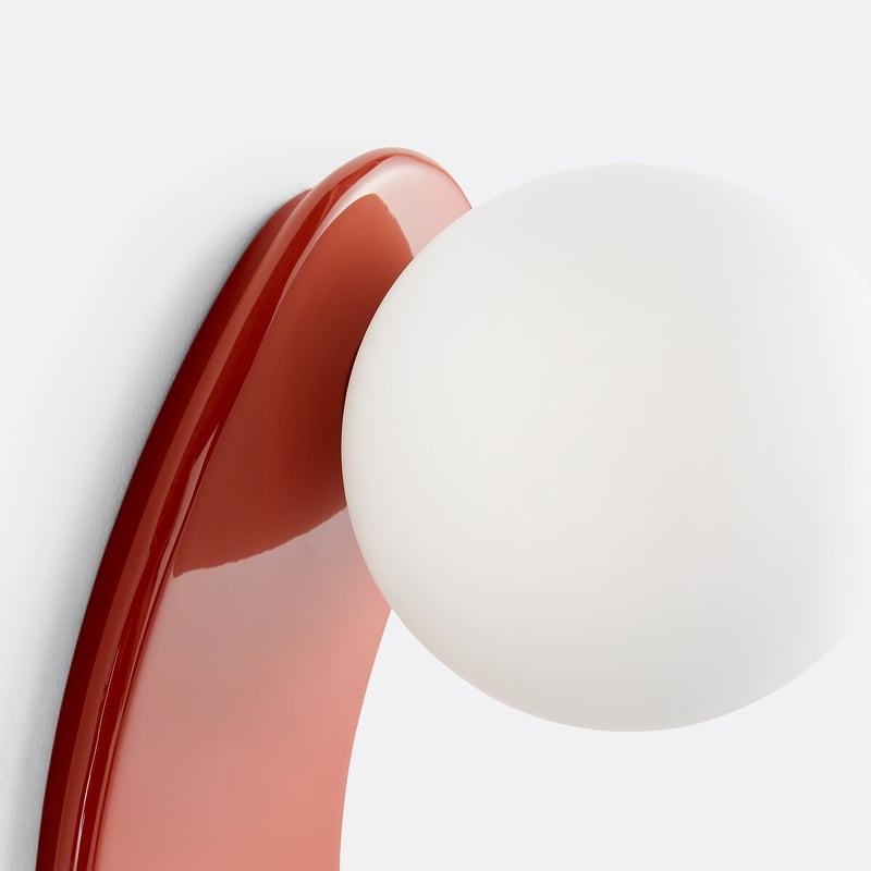 Opal globe and painted metal profile detail