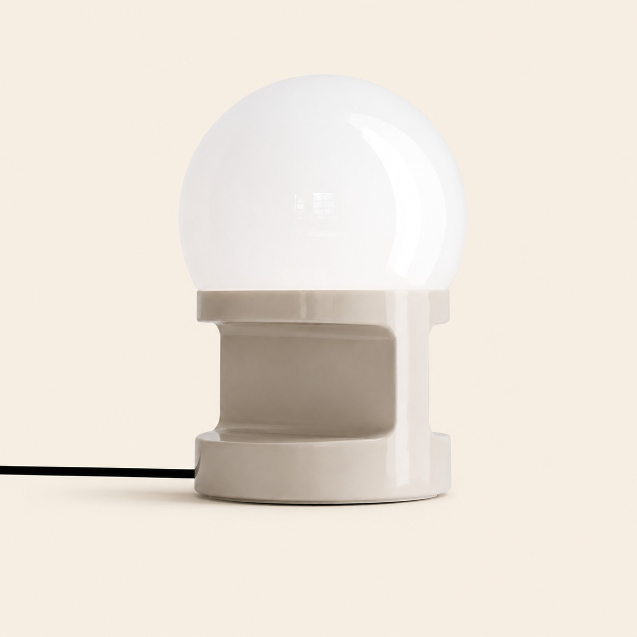 Cream HABEA table lamp