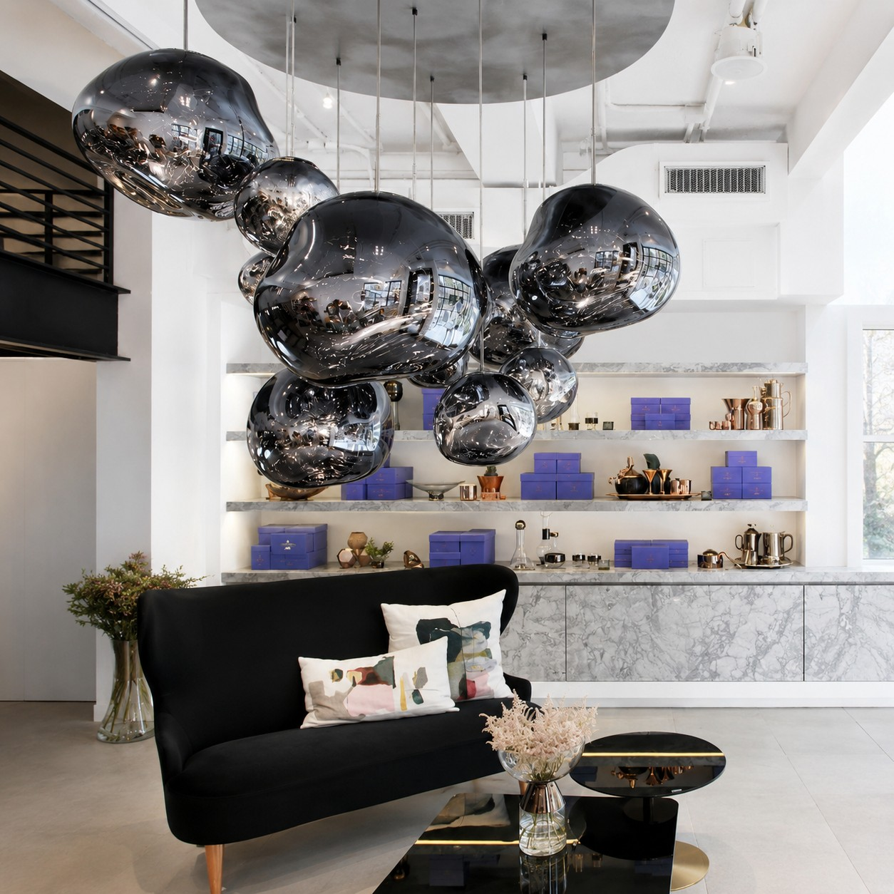 Ambientazione interna con il lampadario rotondo Modern Lava