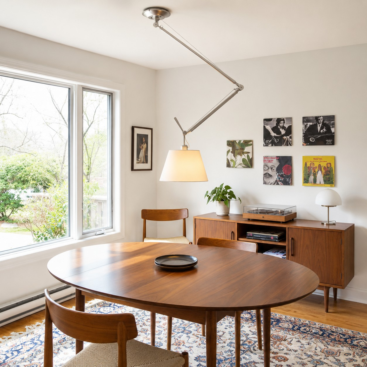 Tolomeo suspension lamp in a modern kitchen