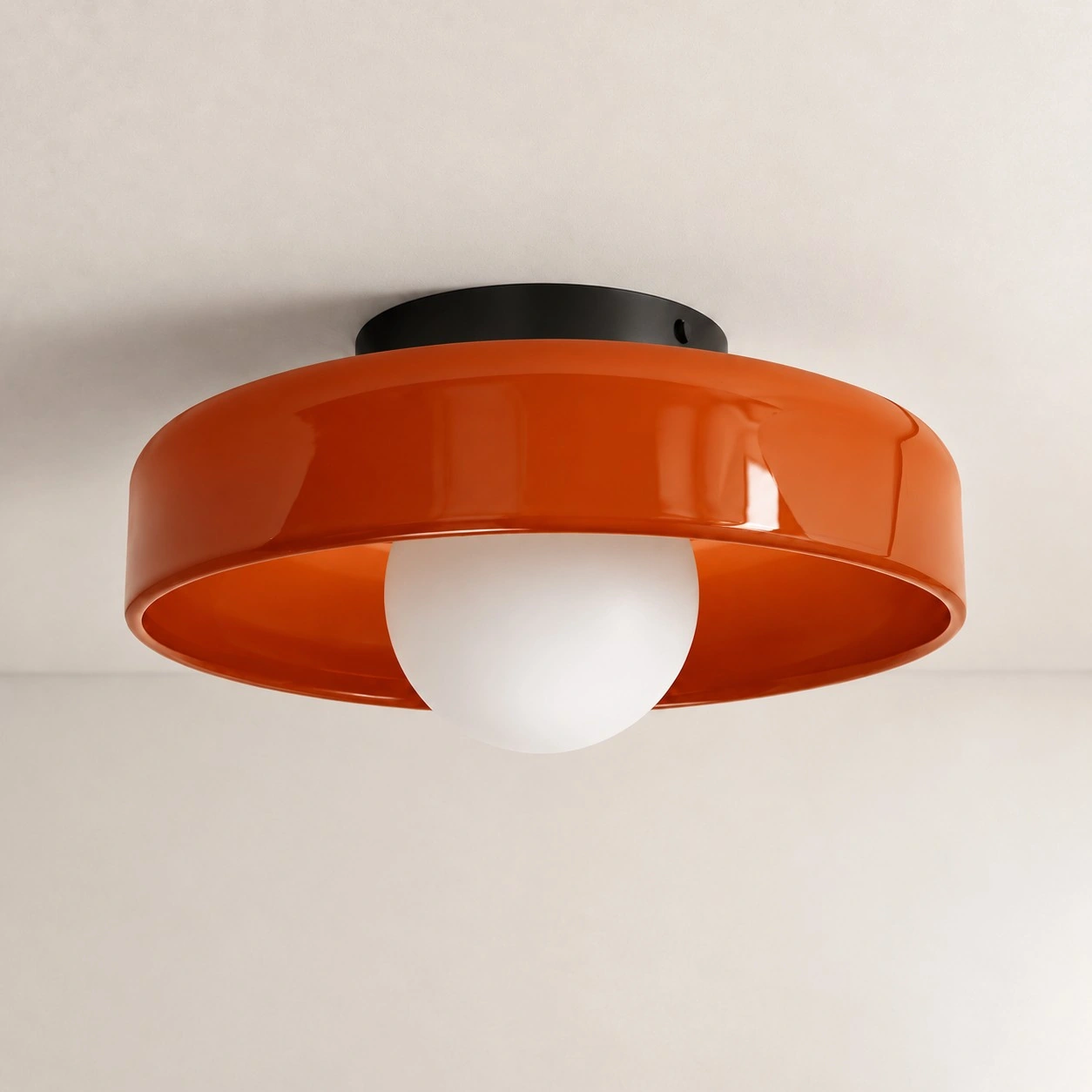 Morandic orange-yellow disc and orb light