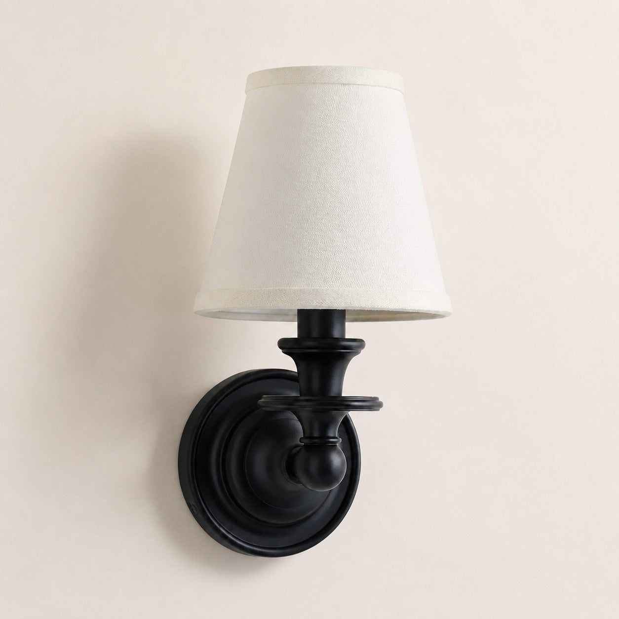 White Plain Kalvora fabric shade wall sconce in Black