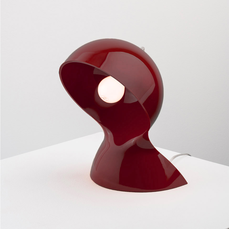 Dalù Ruby Red polycarbonate table lamp