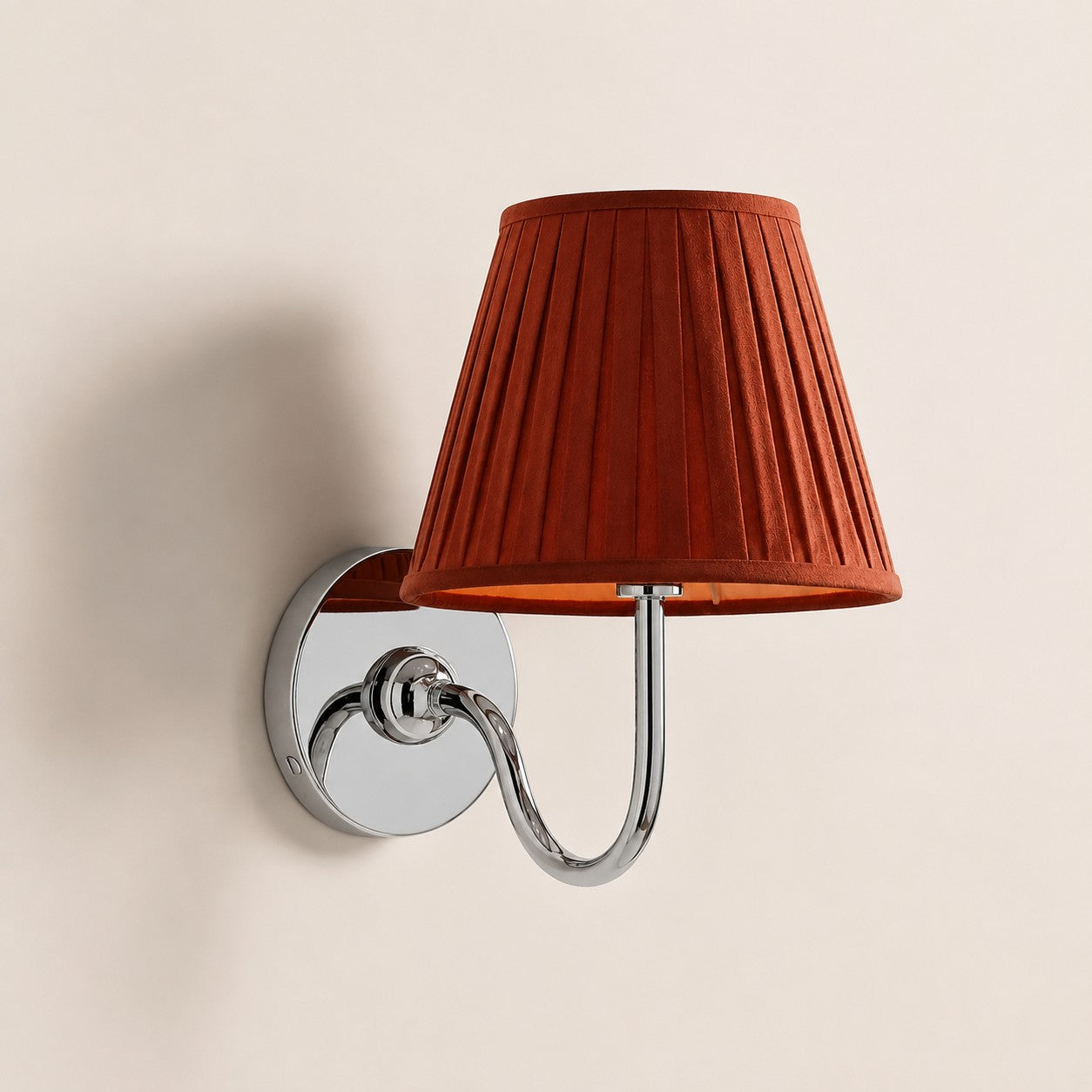Chrome Red Pleated 1 head: 10" / 25 cm Luvora wall lamp