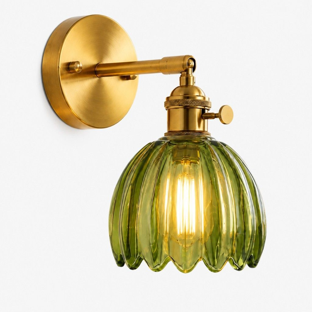 Freya lotus glass wall light in green