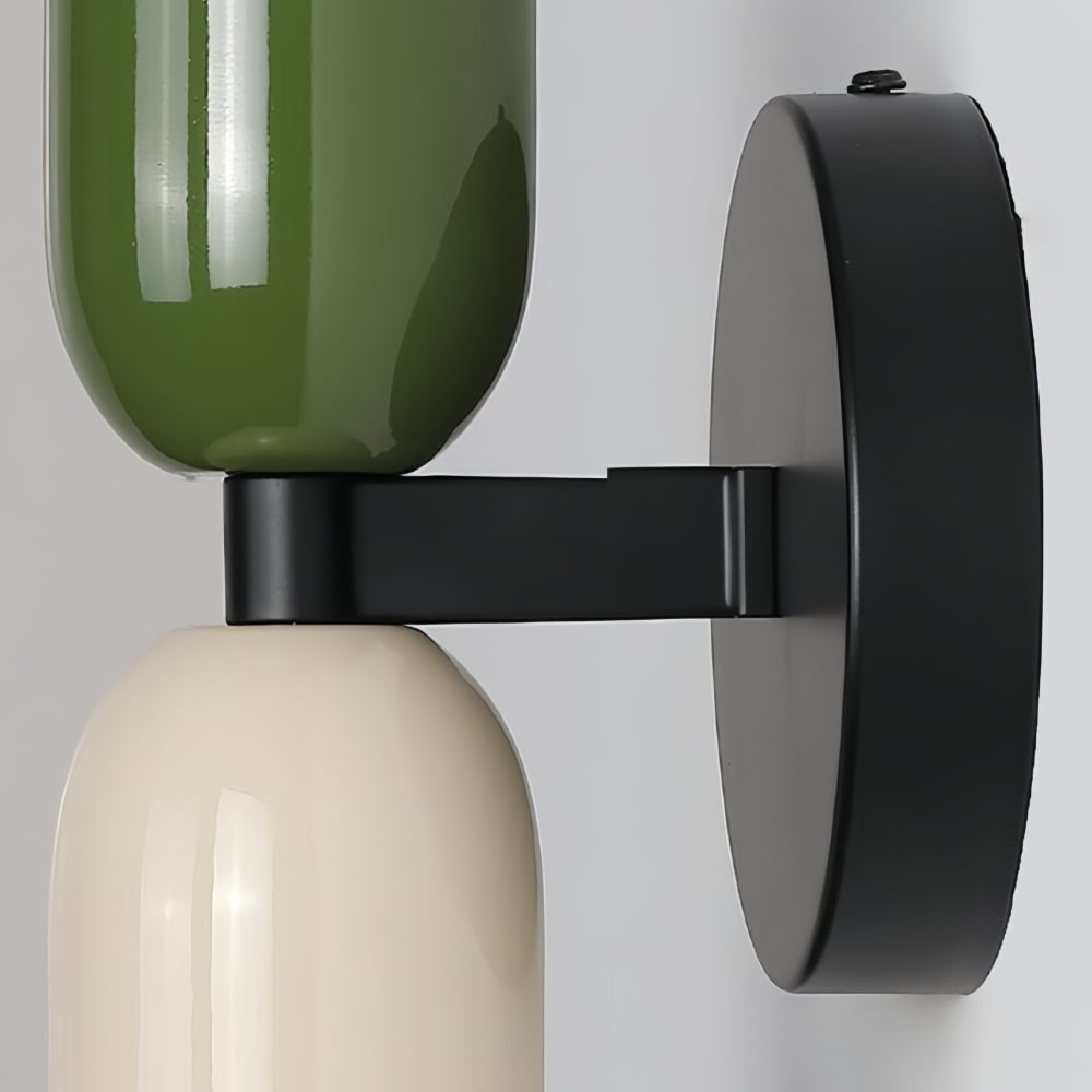 Black arm and round backplate