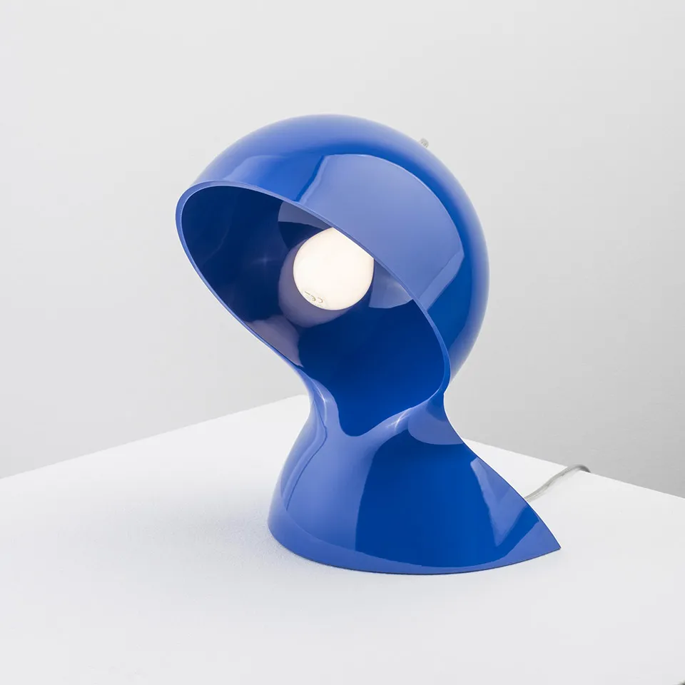 Dalù Blue Klein polycarbonate table lamp