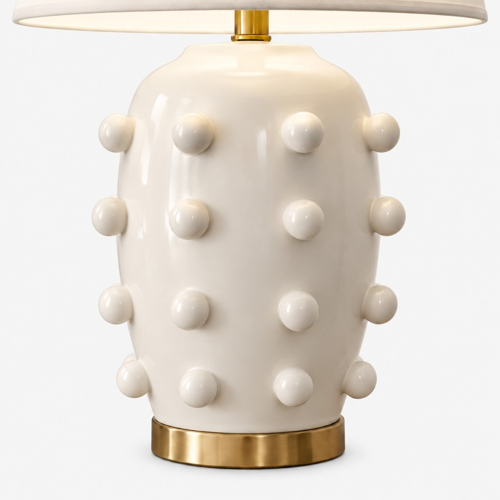 Raised ceramic dots on the white lamp body