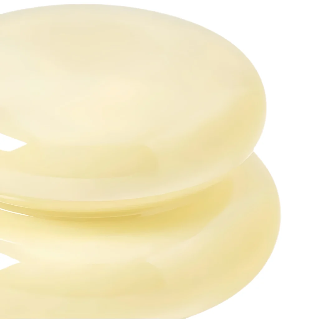 Close view of the stacked glass lobes
