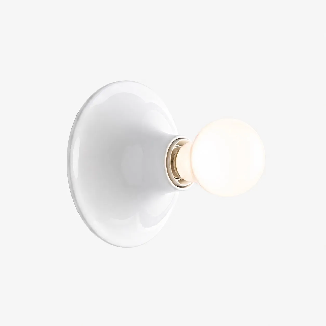 White polycarbonate disc light